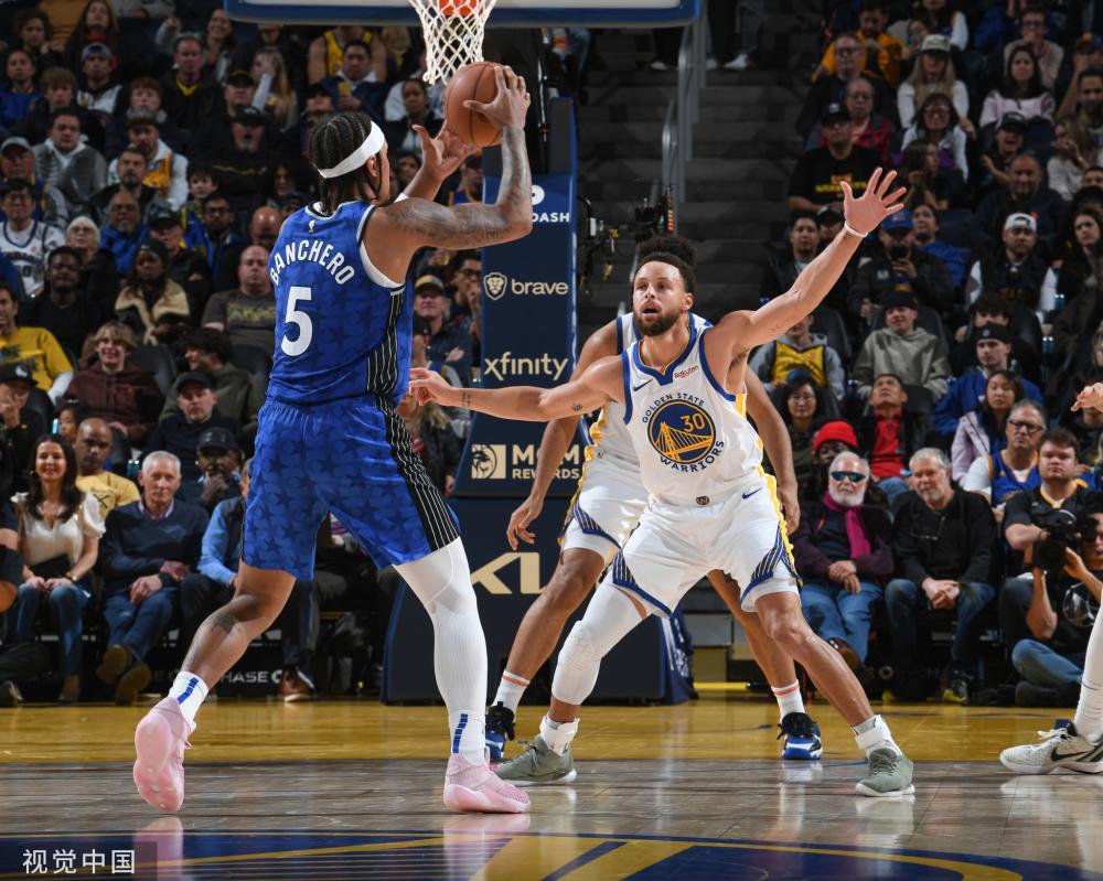 项充满话题 项充满话题