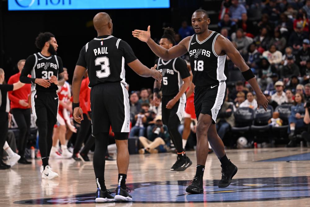 他在场上的 他在场上的