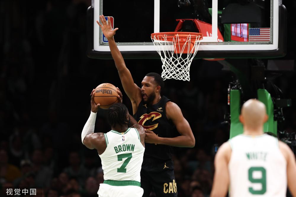 不仅展现了 不仅展现了